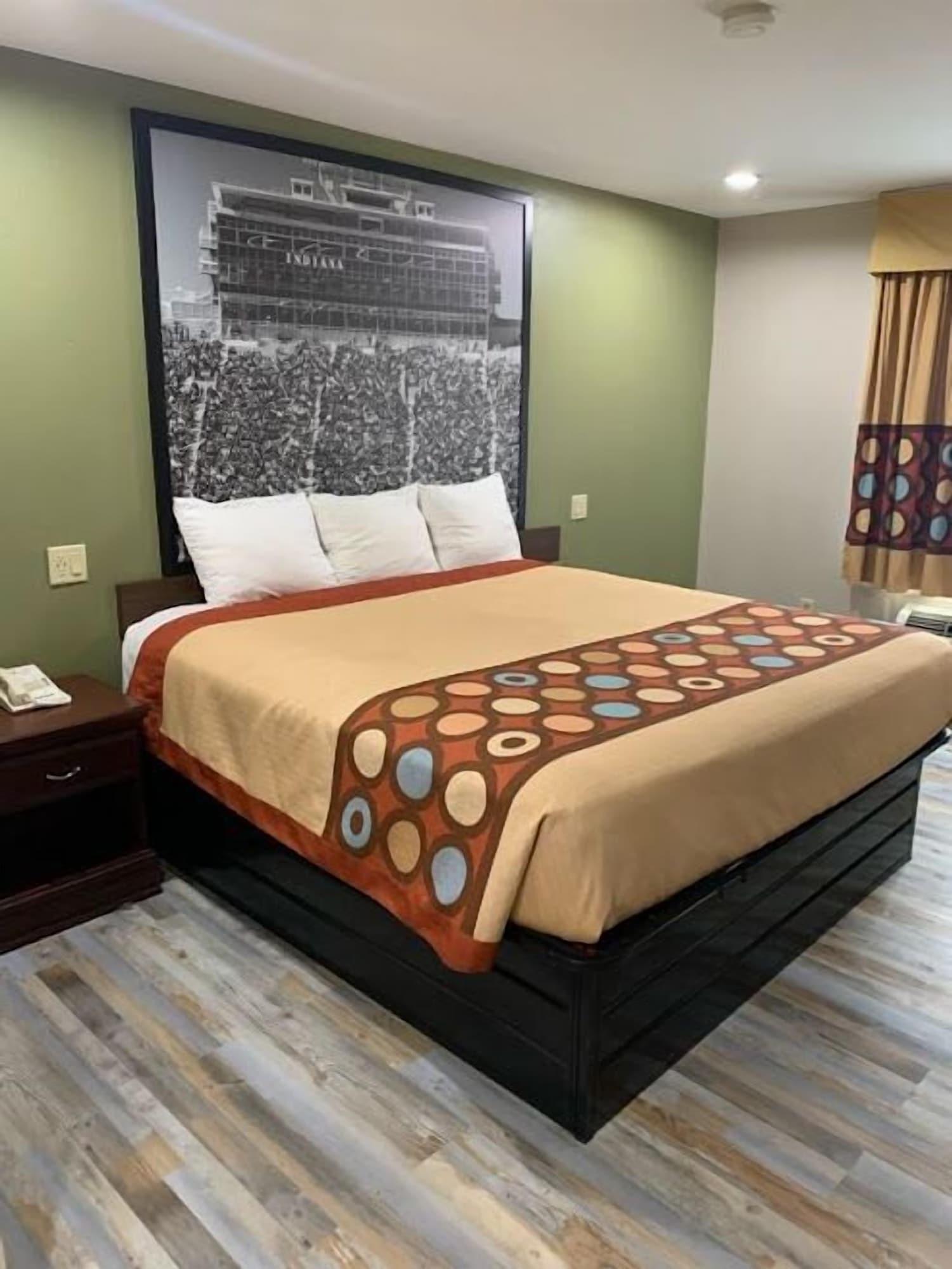 ซูเปอร์ 8 บาย วินด์แฮม แฟรงค์ฟอร์ต อินดีแอน Hotel Frankfort ภายนอก รูปภาพ