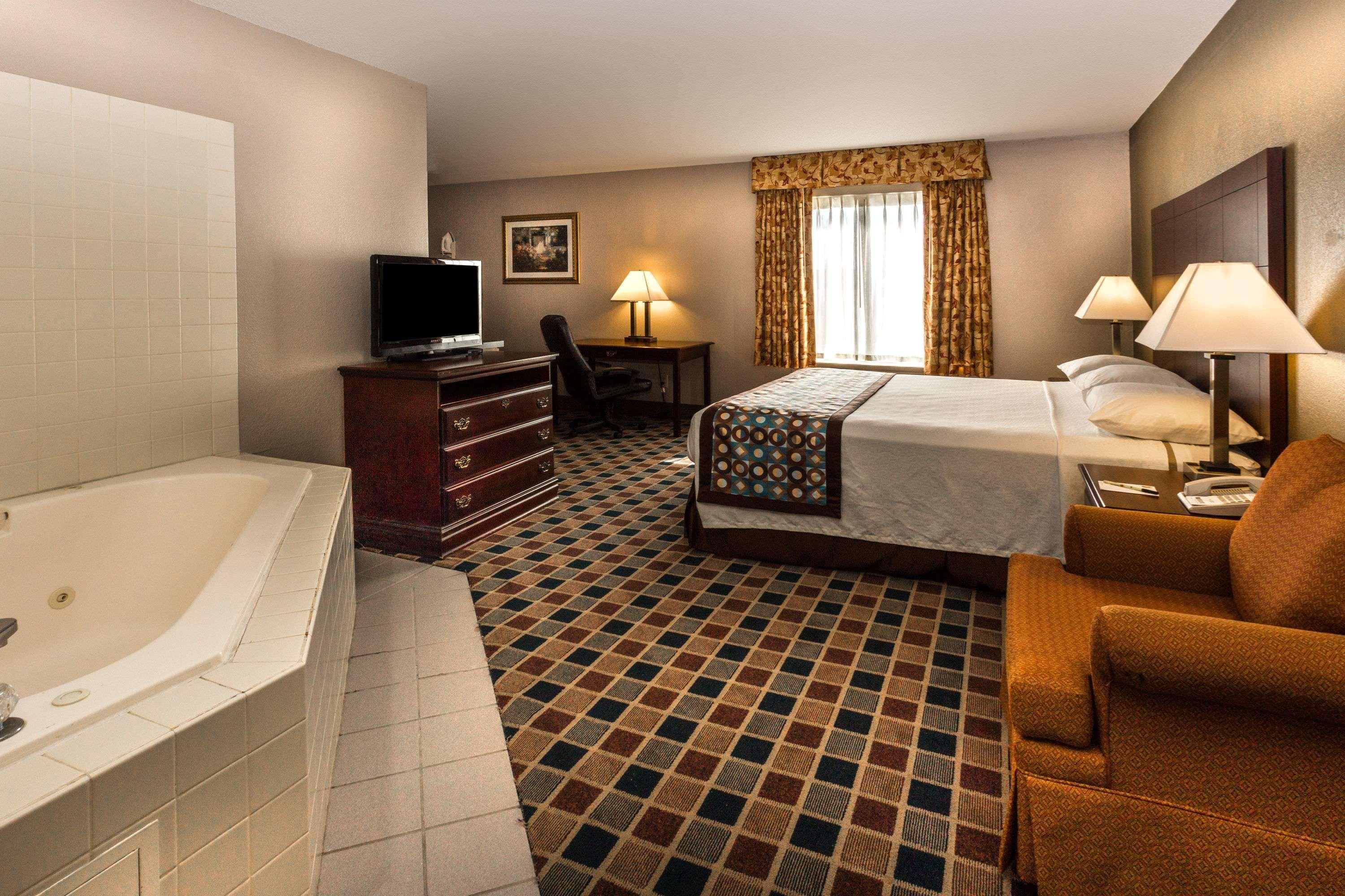 ซูเปอร์ 8 บาย วินด์แฮม แฟรงค์ฟอร์ต อินดีแอน Hotel Frankfort ภายนอก รูปภาพ