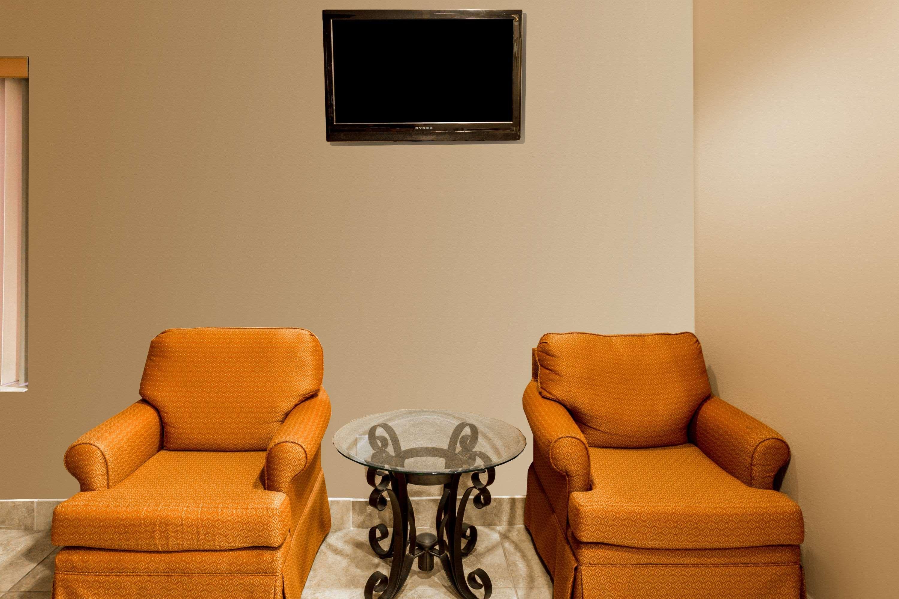 ซูเปอร์ 8 บาย วินด์แฮม แฟรงค์ฟอร์ต อินดีแอน Hotel Frankfort ภายนอก รูปภาพ